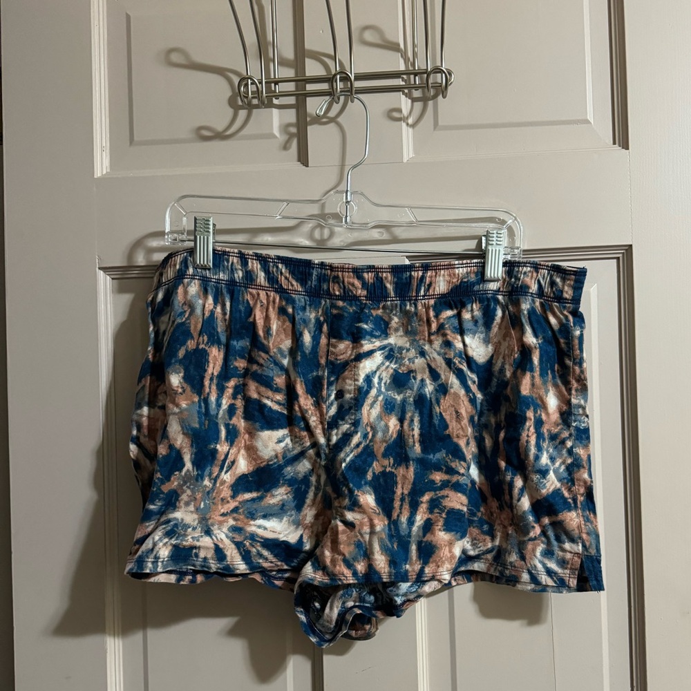 PINK Victoria’s Secret Sleepwear Lounge Shorts Tie Dye Size XL